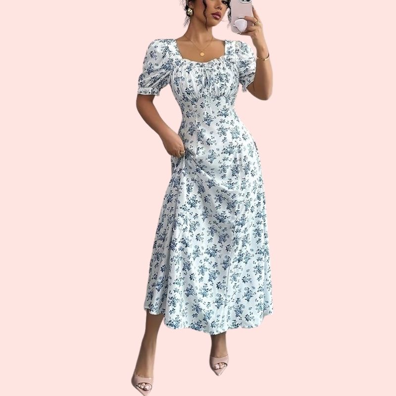 Elisa - Quadratausschnitt mit Blumenmuster